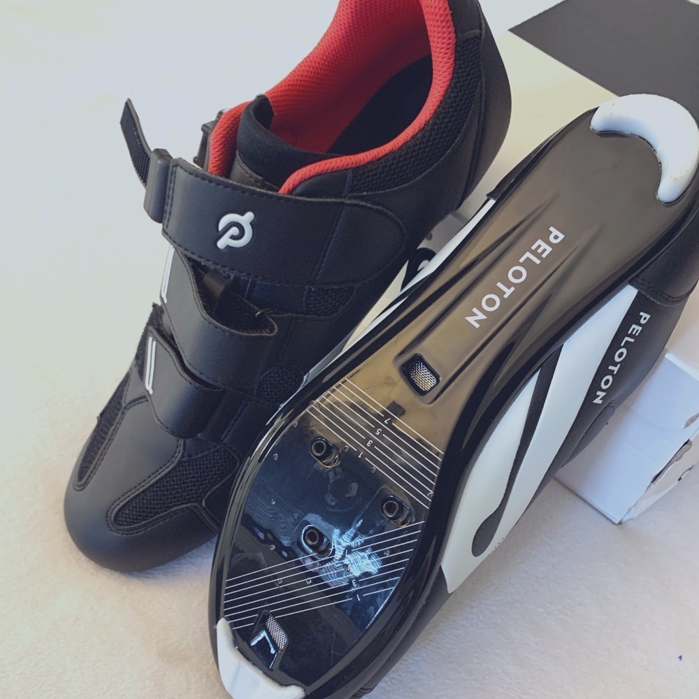Peloton Mens Cycling Cleats/Shoes Size 46